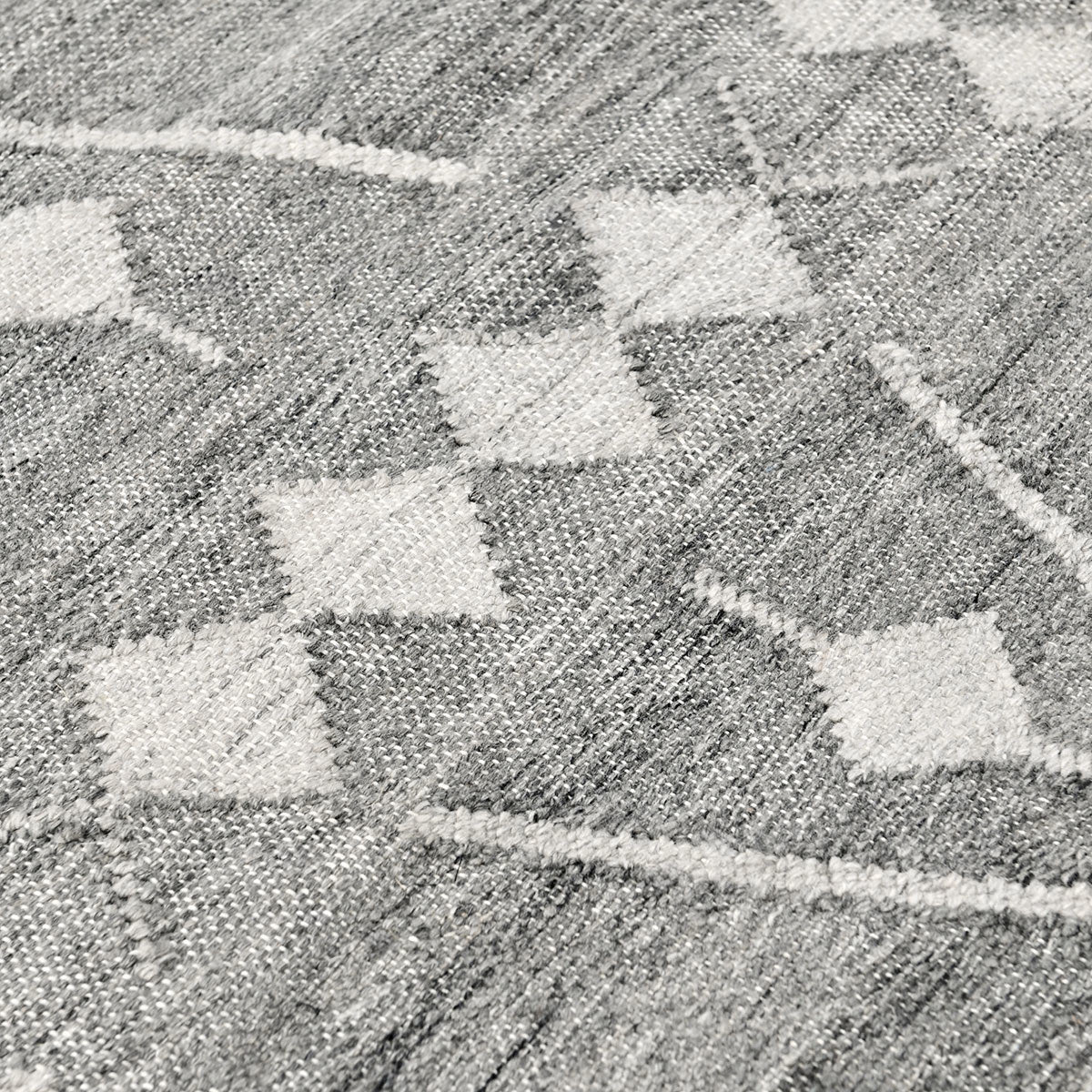 Indoor/Outdoor Oasis Rug - Gray Multi - Image 7