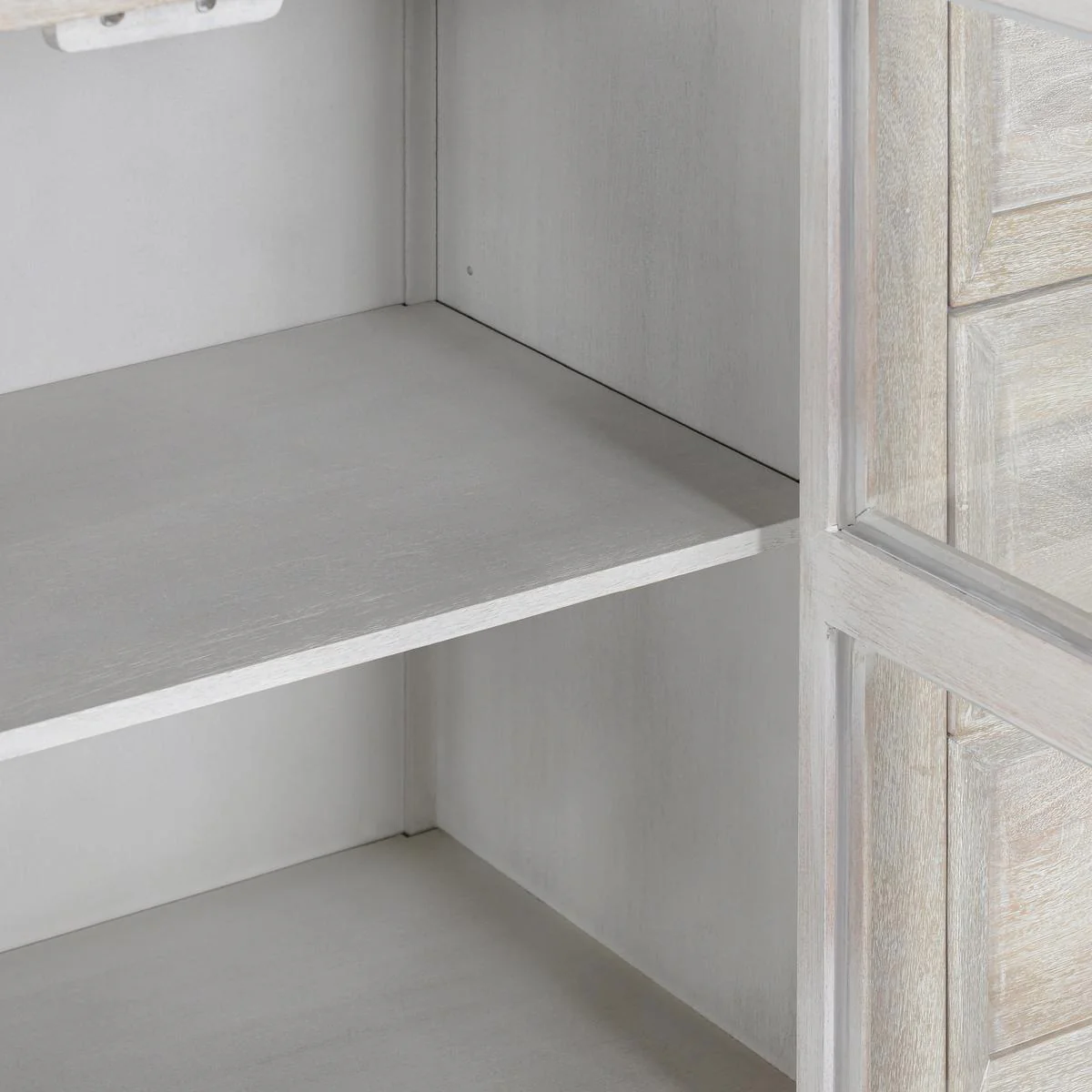 Isha 3 Dwr 2 Dr Cabinet - Creamwood - Image 6