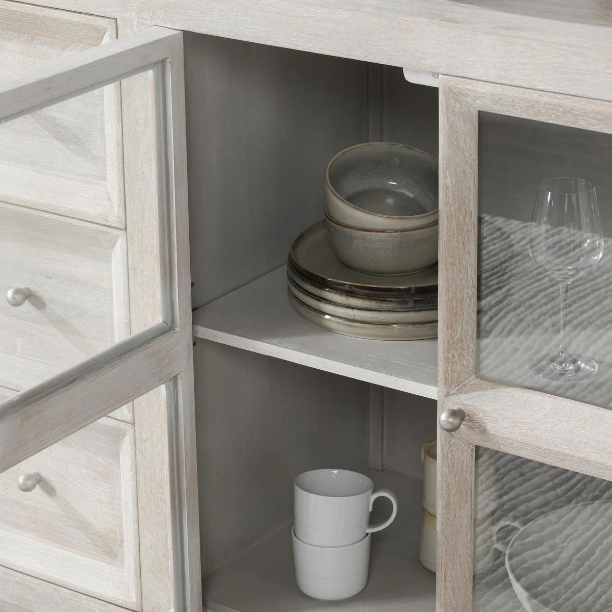 Isha 3 Dwr 2 Dr Cabinet - Creamwood - Image 9