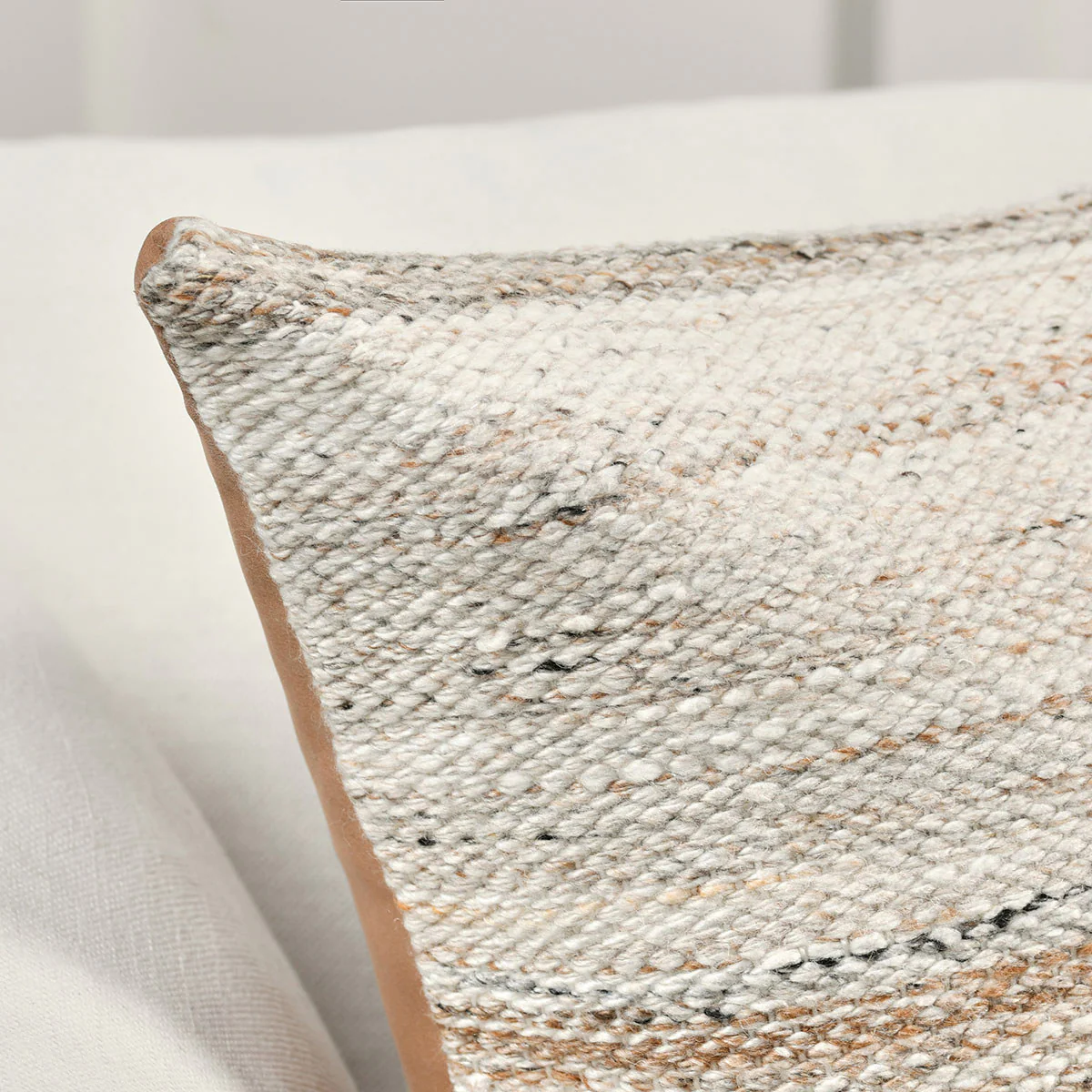 Performance Plateau 22x22 - Sand Multi - Image 7