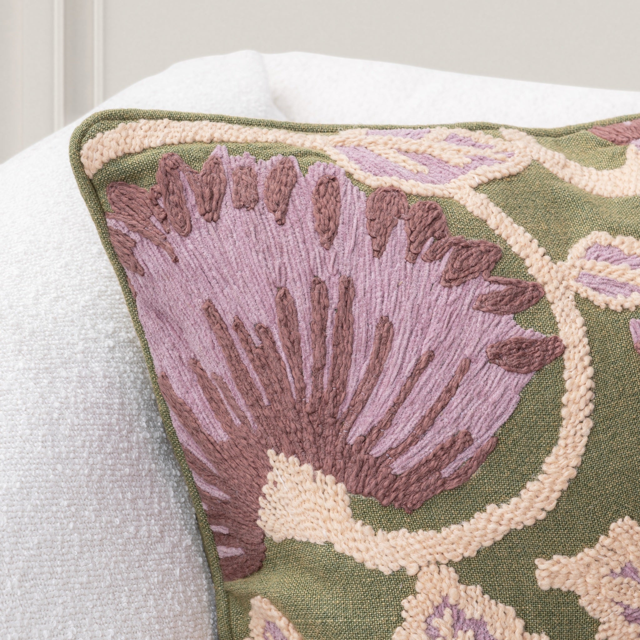 TD Folly Multi 22x22 - Olive Green - Image 4