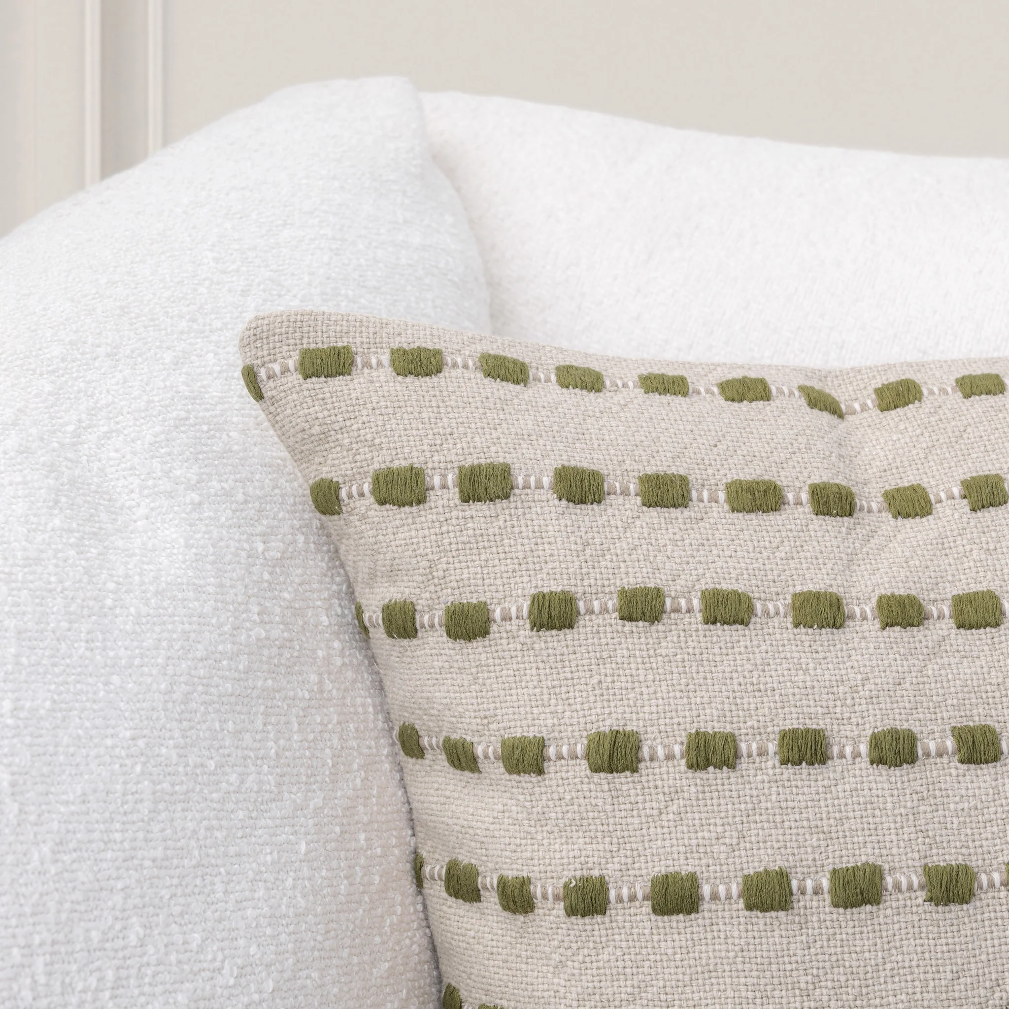 TD Katia 20x20 - Natural/Olive Green - Image 4